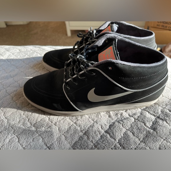Nike Skateboarding Stefan Janoski Chukka Shoes Mens 10.5 US Black and Gray - Picture 15 of 16
